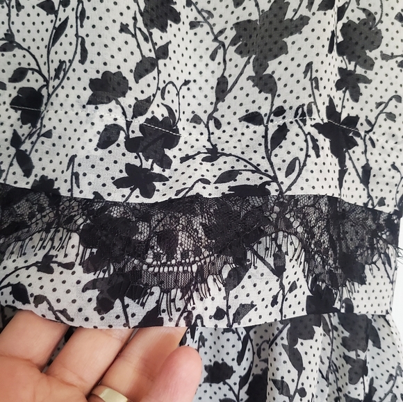 Cabi New Everything Top #5907 Black & White M - Picture 2 of 8